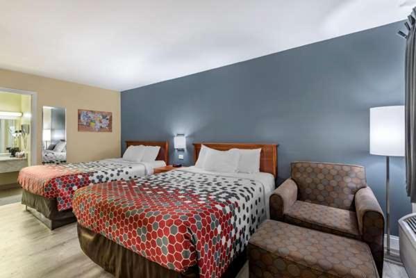 Econo Lodge Эрлангер Экстерьер фото